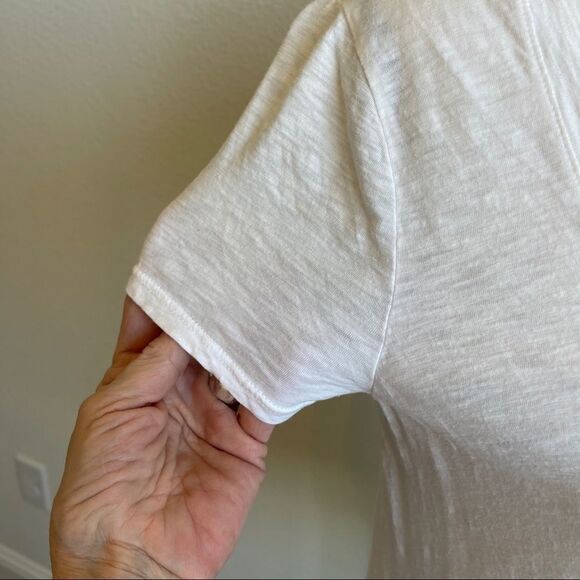 Velvet by Graham & Spencer White Tee, Size Small - Picture 5 of 11